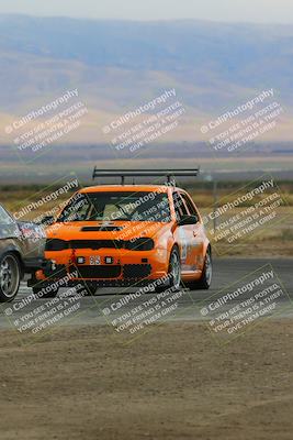 media/Sep-30-2023-24 Hours of Lemons (Sat) [[2c7df1e0b8]]/Track Photos/10am (Star Mazda)/